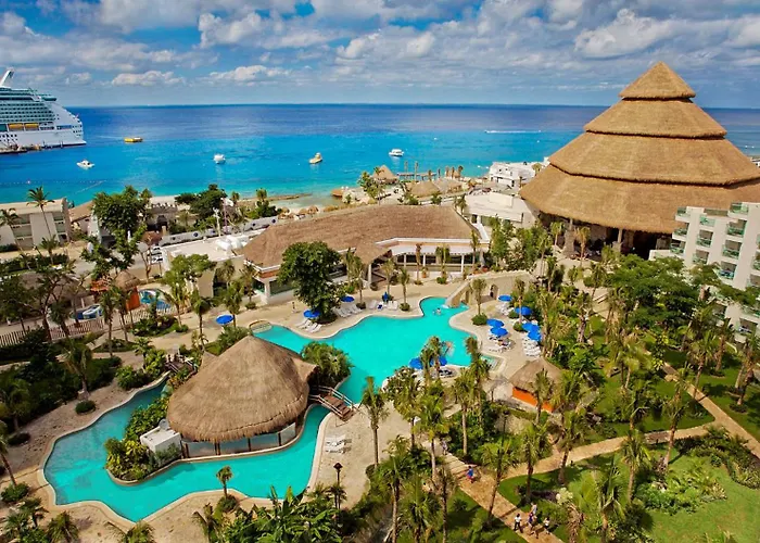 Grand Park Royal Cozumel Hotel